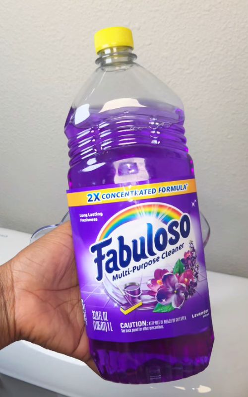 ​How I Make My Bathroom Smell Like a Luxury Hotel for Pennies #homehacks #LifeHack #toiletcleaning #Home #CleaningHacks 