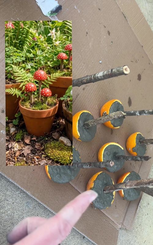 🍄🍄🍄@inna.frame is the OG creator! #concretemushroom #concretecraft #crafting #garden #DIY 
