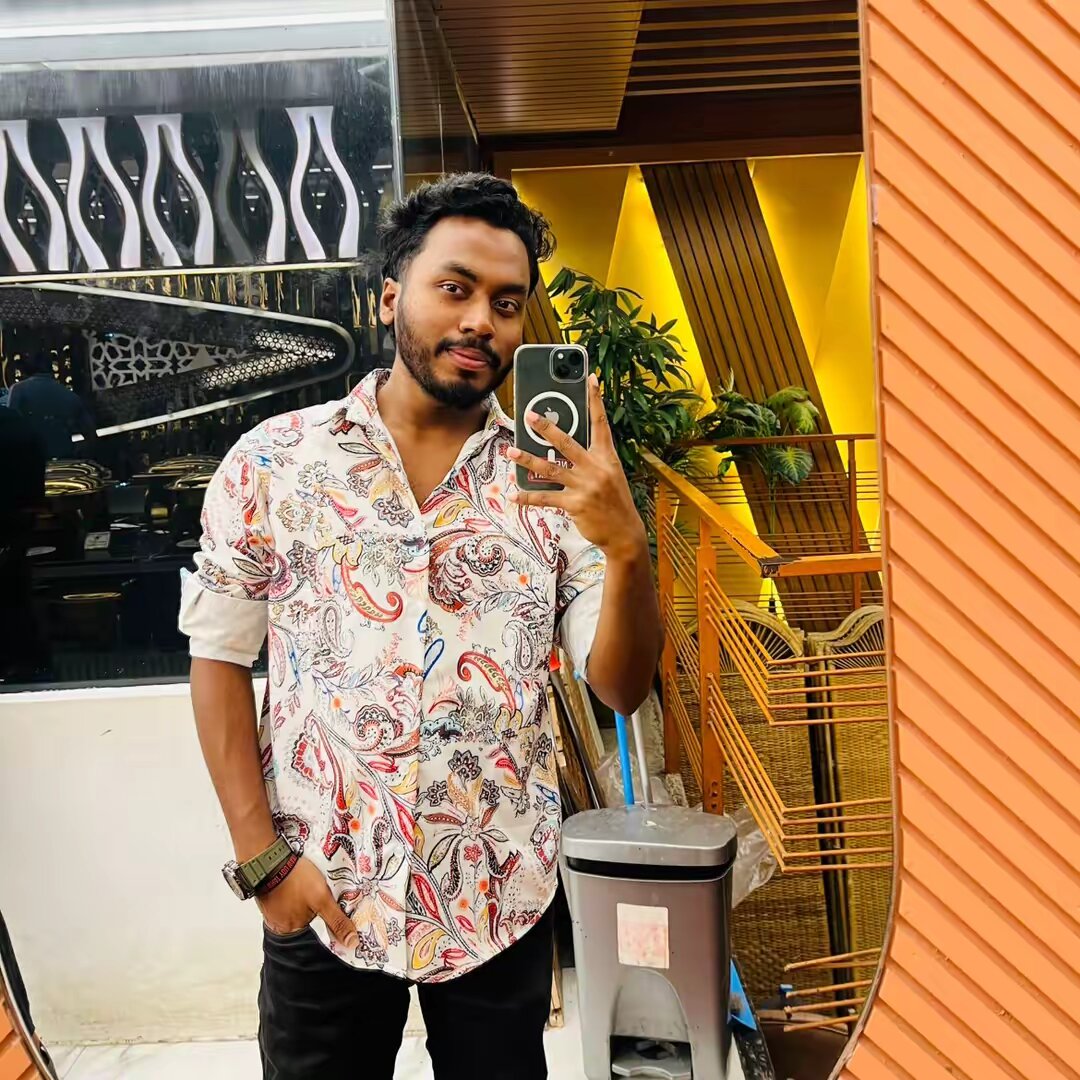 Anik Bhowmik