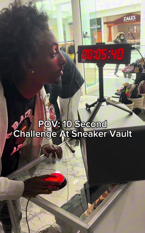🤣🤣🤣🤣10 second challenge at The Sneaker Vault for a chance to win a FREE pair of Jordan 5 Wolf Grey IN YOUR SIZE! #sneakerhead #sneakershopping #fyp #chromehearts #motivition 