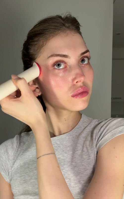 My fav part of my night routine  @Diorbeauty on off mousse makeup remover @medicube UK lip mask and mini pro booster @Beauty of Joseon retinol eye cream @scandilab lash serum @haruharu wonder retinol serum @Mario Badescu hydrating face mist @Abib Cosmetics rice probiotics night mask #getready #nomakeup #clearskin #skincare 
