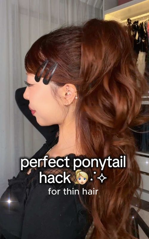 how to get the PERFECT POOFY PONYTAIL even if u have thin hair 🫶🏻 literally so easy i promise ur gonna get it first try !! (HOTTIE HAIR EP 4) claw clip from @LA MAIA  brush, clips, hair mascara from @Amazon Beauty  #hairtips #hairhack #ponytail #thinhairtips #hairtutorial 