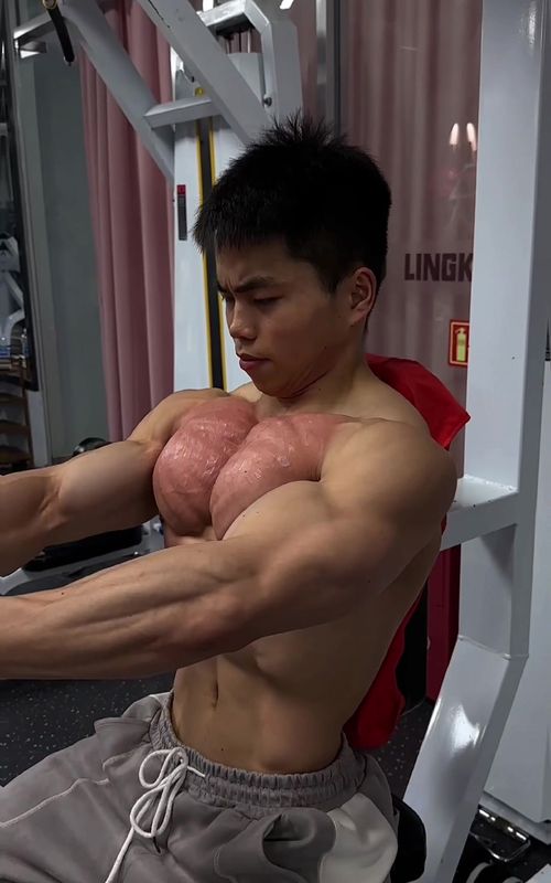 Chest Pump 🧬 #gymmotivation #bodybuilding #Fitness #fyp 