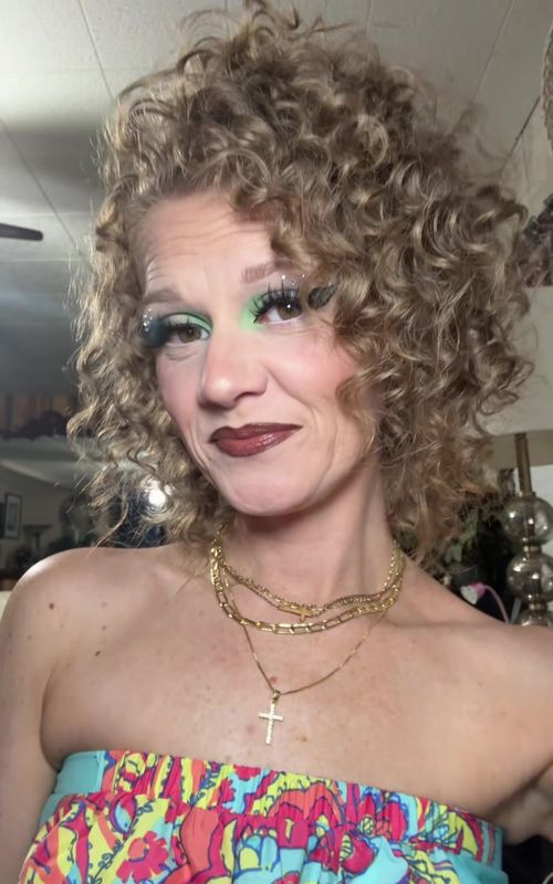 #makeuptransition #transition #beforeandafter #trending #thebox 