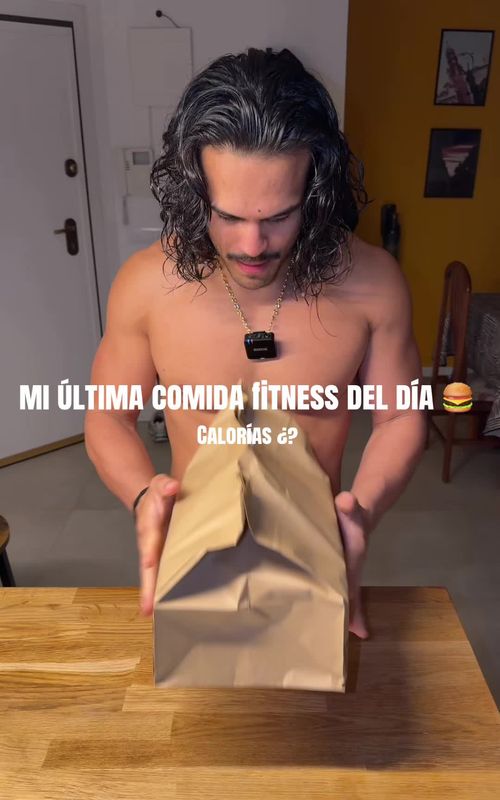 Otro día más, otra última comida del día que subo. Se viene video comiendo! Diganme como lo quieren. Gracias por el apoyo, los amo! No se olviden de ponerse fuertes fuertes y de ganar todo el músculo posible #gymtok#fitness#nutricionsaludable#nutriciondeportiva#mukbang 