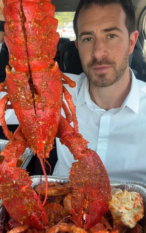 Celebrity Seafood Boil @King of Crabs SCV #food #losangeles #asmrmukbang