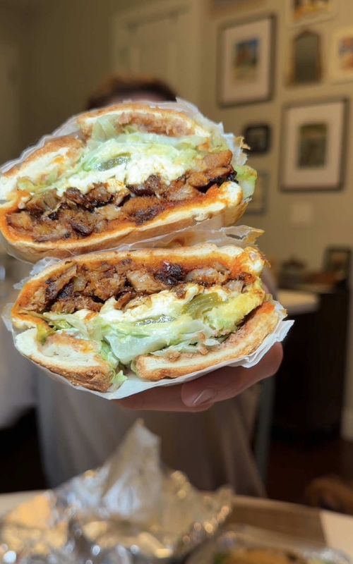 We’re back! ¡Vamos @Torta Truck! #tacos #torta #mexicanfood #foodreview 