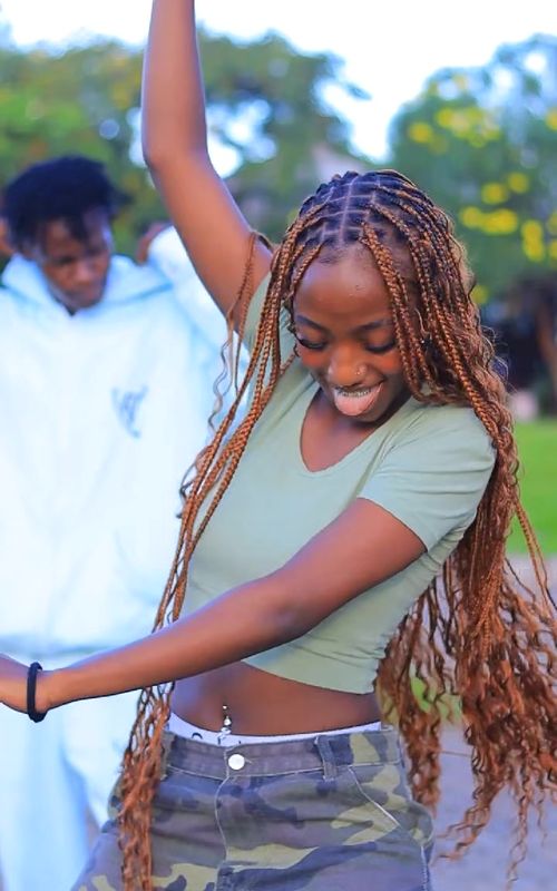 Heyy🤭😍@🎀💕emillie💕🎀  DC:@it’s_tatts  #kenyantiktok🇰🇪 #newdancechallenge #newtrend #goviral #fyppppppppppppppppppppppp 