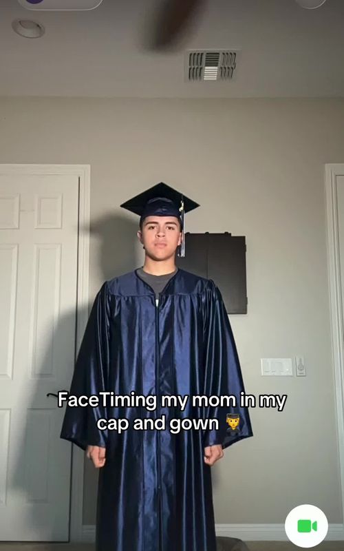 i’m not ready #graduation #reaction #sad 