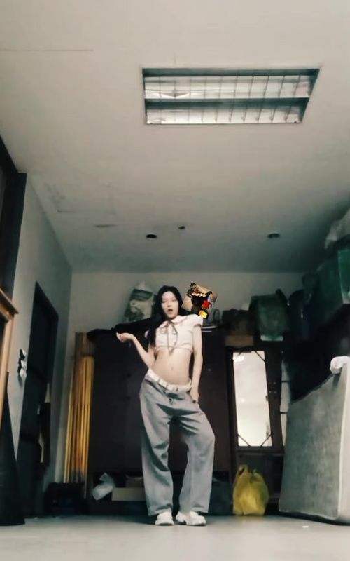 CHOOM❤️‍🔥❤️‍🔥 @BABYMONSTER  #choom #babymonster #choombabymonster #kpop #dance 