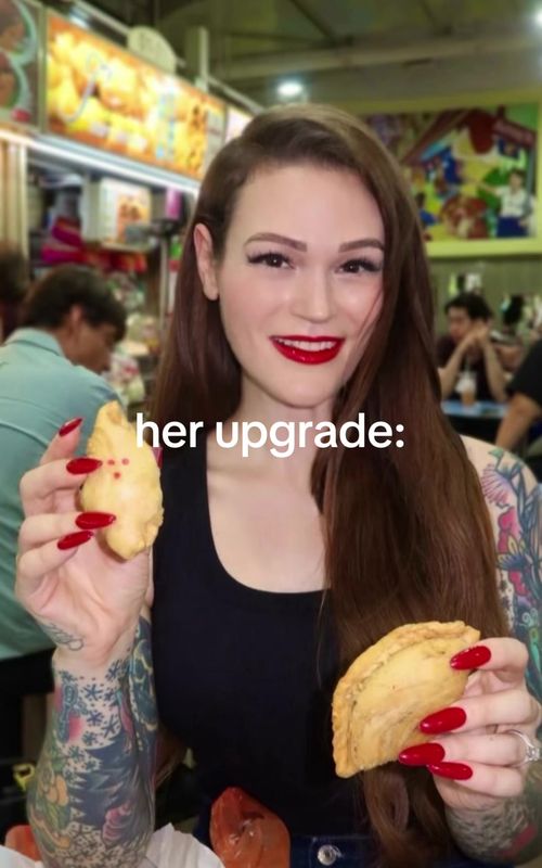 true red lipstick #mukbang #fyp #eatwithrae #janiedevours #blowup